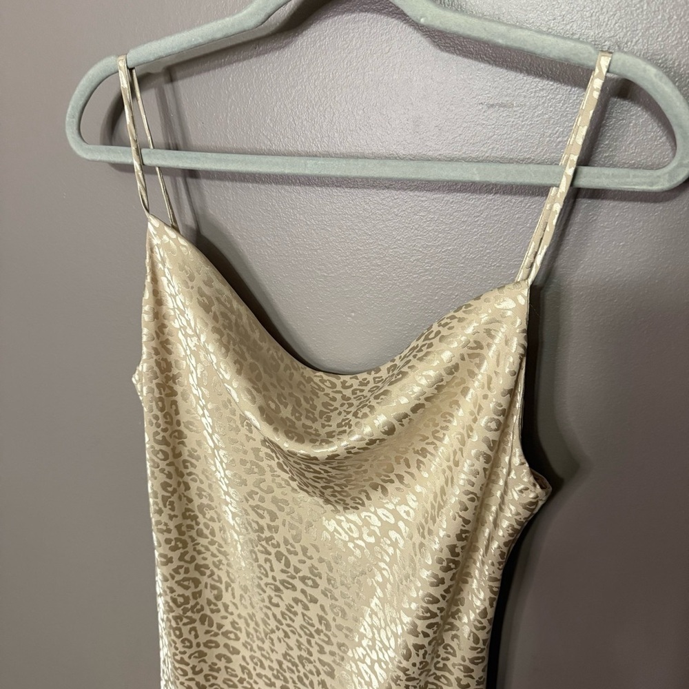 NWT Audrey 3+1 Cowl Neck Satin Jacquard Animal Print Mini Slip Dress Size Medium - Picture 3 of 8